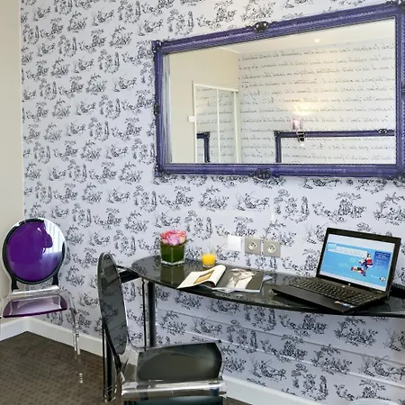 فندق 1er رويل-مالميزون