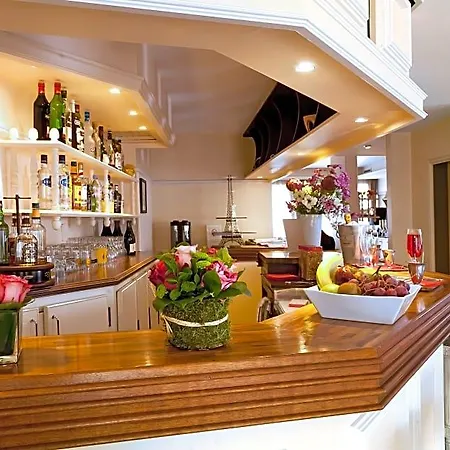 Hotel 1er